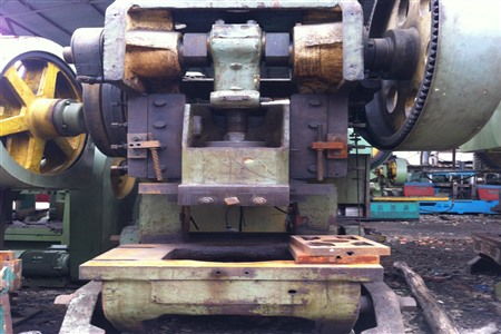 二手冲床如何选购 看精度跟速度