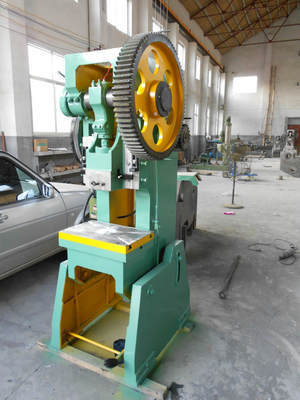 优质JB23-100T普通 冲床价格 小型冲床 (实拍图) - 优质JB23-100T普通 冲床价格 小型冲床 (实拍图)厂家 - 优质JB23-100T普通 冲床价格 小型冲床 (实拍图)价格 - 淄川昆仑盛通机械配件经营部 - 