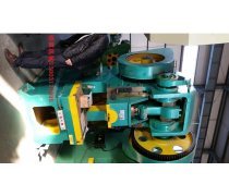 普通冲床 工业生产中的基础与高效冲压设备